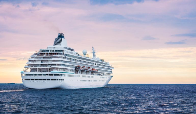 Vivre une croisière en Méditerranée : confort, luxe et découvertes multiples